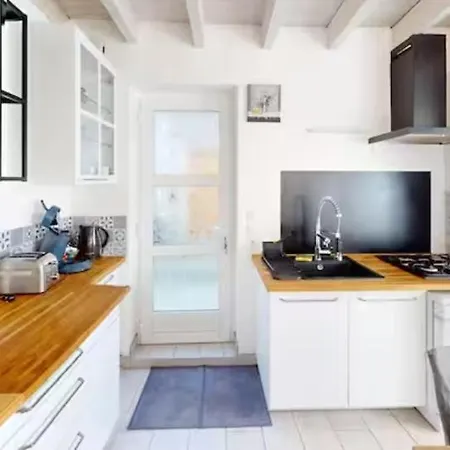 Maison 3 - 3 Sdb - Garage Holiday home Saint-Macaire