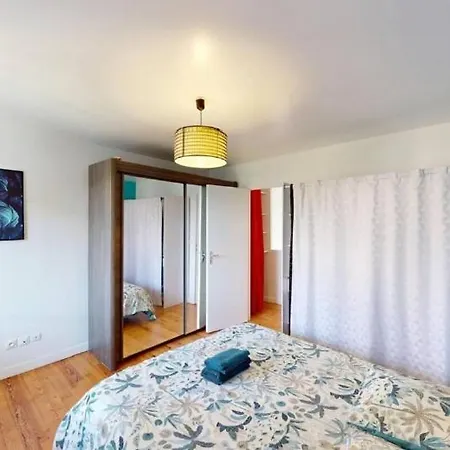 Maison 3 - 3 Sdb - Garage *