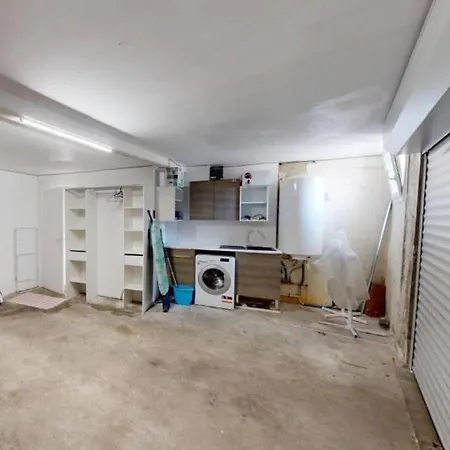 Maison 3 - 3 Sdb - Garage