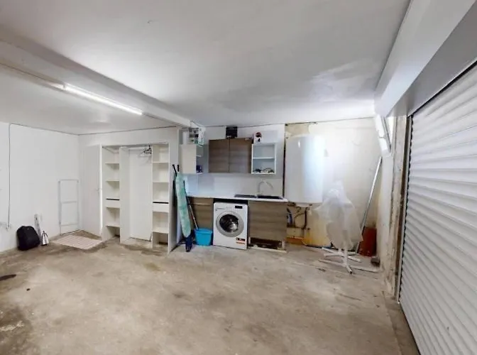 Maison 3 - 3 Sdb - Garage